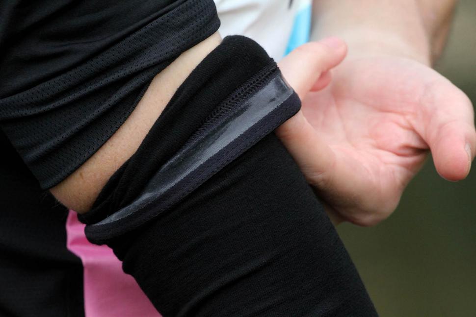 Review Rapha Merino Arm Warmers road.cc